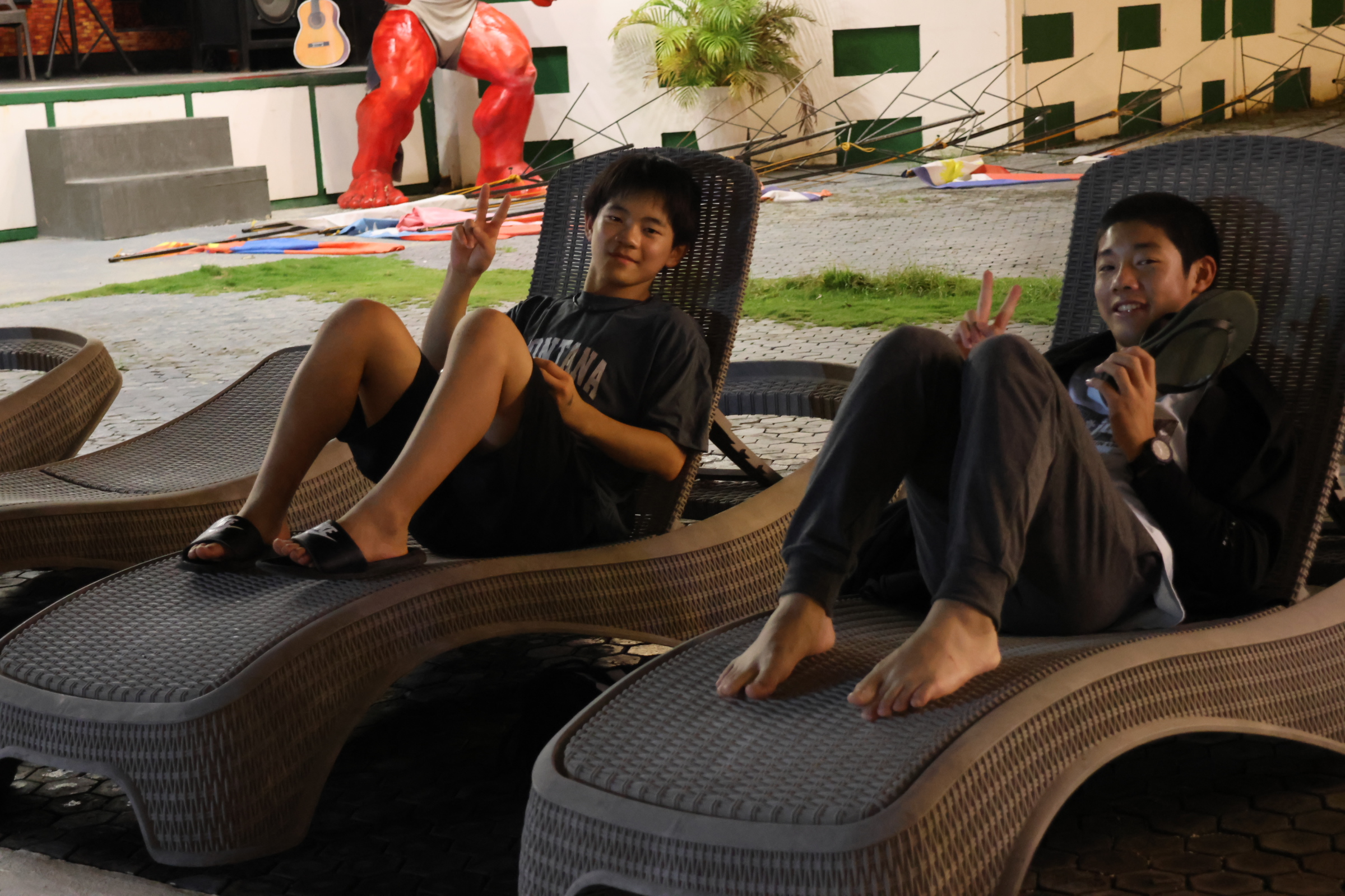 4-2プールサイド