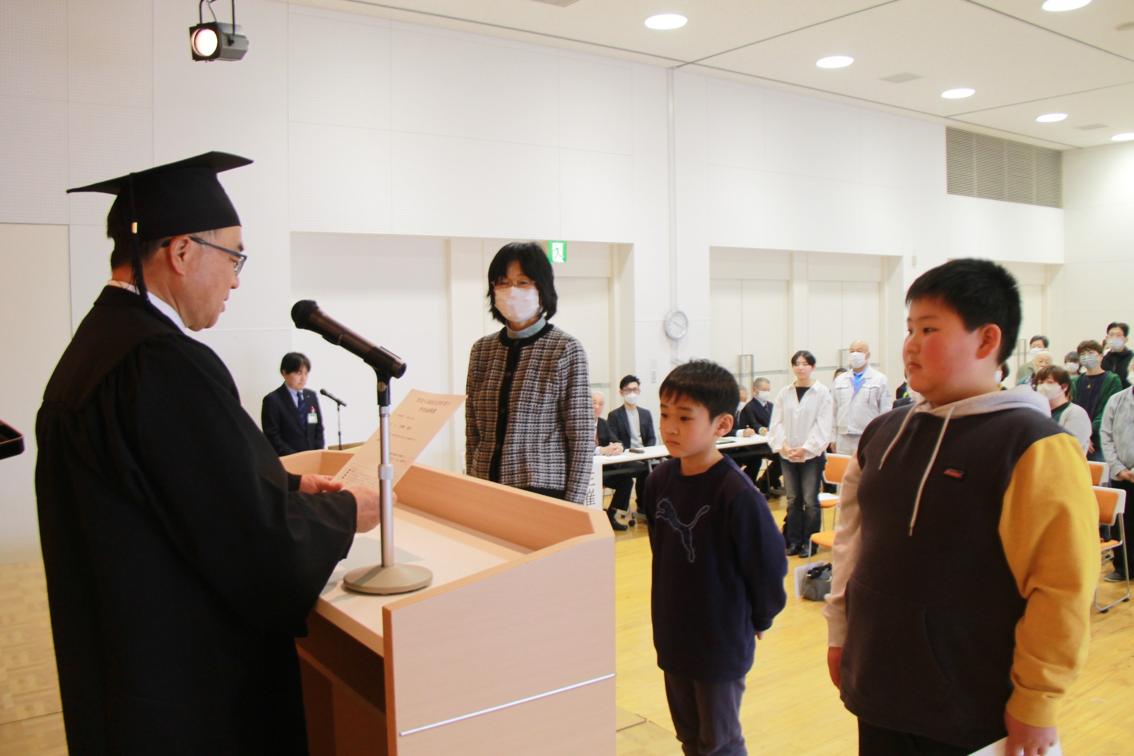 たむら市民大学開校式（学生証明書授与）