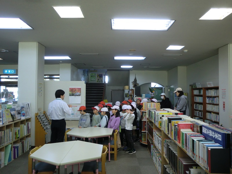 図書館見学１