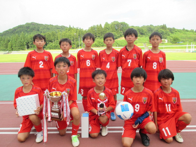 ③U-12  優勝　行健FC