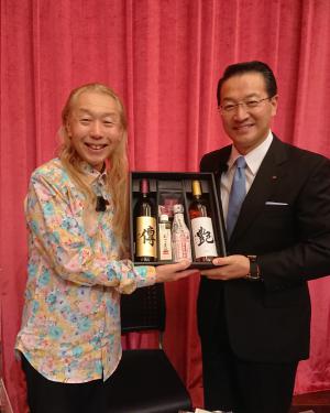白石市長と假屋崎省吾さん